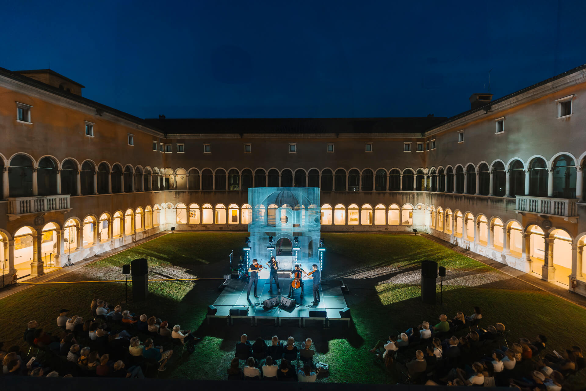 Ravenna Festival - Chiostro Loggetta Lombradesca - © Luca Concas